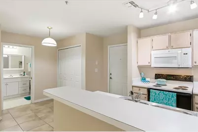 5455 Vineland #3107, Orlando, FL 32811 - Photo 13