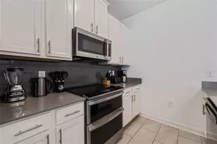 1070 Splash Shot Pl, Davenport, FL 33896 - Photo 17