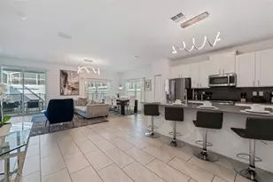 1070 Splash Shot Pl, Davenport, FL 33896 - Photo 9