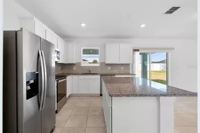9644 Summers Cay Circle, Thonotosassa, FL 33592 - Photo 19