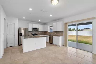9644 Summers Cay Circle, Thonotosassa, FL 33592 - Photo 13