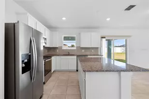 9644 Summers Cay Cir, Thonotosassa, FL 33592 - Photo 15