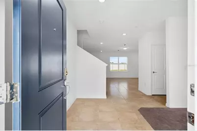 9644 Summers Cay Circle, Thonotosassa, FL 33592 - Photo 7