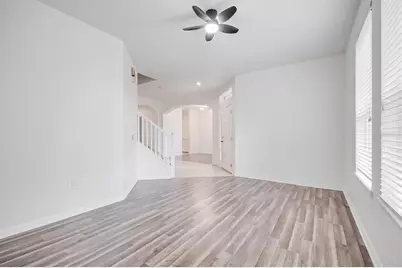 3214 Hopewell Drive, Kissimmee, FL 34746 - Photo 7