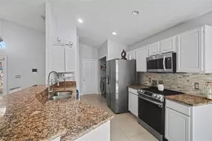 2346 Lily Pad Ln, Kissimmee, FL 34743 - Photo 7