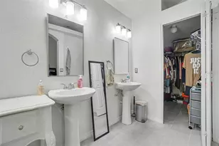 2346 Lily Pad Ln, Kissimmee, FL 34743 - Photo 25