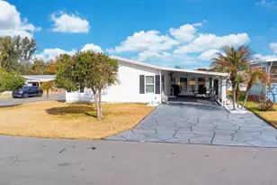 1631 Foxway Dr, Lakeland, FL 33810 - Photo 3