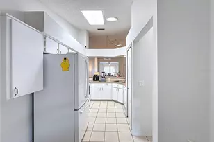 5932 McEnroe Ct, Leesburg, FL 34748 - Photo 5