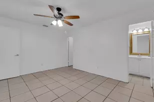 2432 King Oak Ct, Saint Cloud, FL 34769 - Photo 15