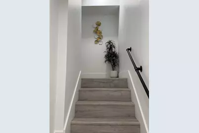 2061 S Peninsula Drive, Daytona Beach, FL 32118 - Photo 9