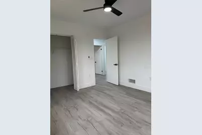 2061 S Peninsula Drive, Daytona Beach, FL 32118 - Photo 17