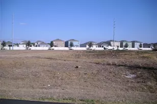 233 Cimarron Dr, Kissimmee, FL 34759 - Photo 1