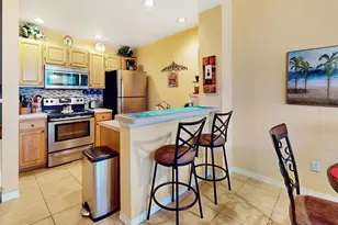 4007 Venetian Bay Dr, Kissimmee, FL 34741 - Photo 9