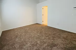 207 Golden Pond Ct, Valrico, FL 33594 - Photo 21