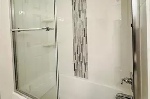 207 Golden Pond Ct, Valrico, FL 33594 - Photo 15