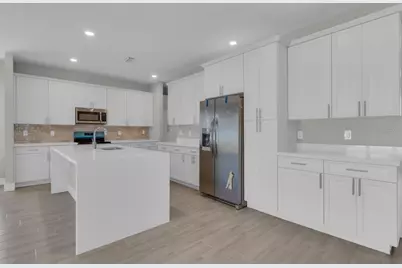 1811 Missouri Road NW, Palm Bay, FL 32907 - Photo 3