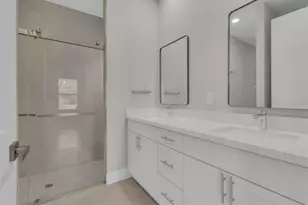 1811 Missouri Rd NW, Palm Bay, FL 32907 - Photo 13