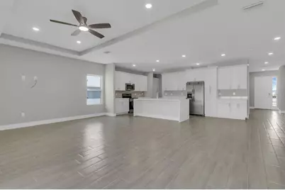1811 Missouri Road NW, Palm Bay, FL 32907 - Photo 5