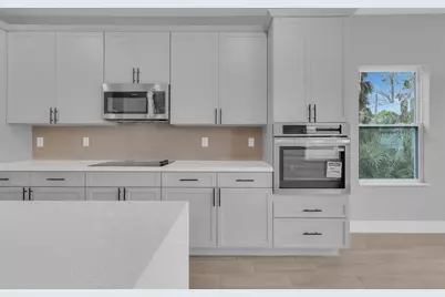 1821 Missouri Road NW, Palm Bay, FL 32907 - Photo 7