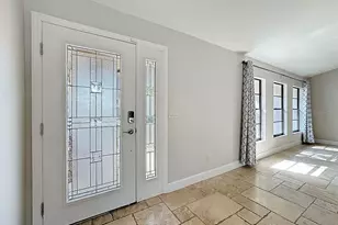 8019 N Madeira Ct, Orlando, FL 32836 - Photo 5