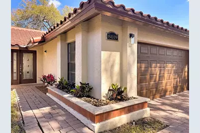 8019 N Madeira Court, Orlando, FL 32836 - Photo 3