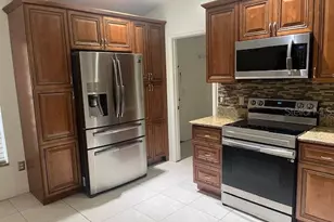 640 Floridian Dr, Kissimmee, FL 34758 - Photo 5