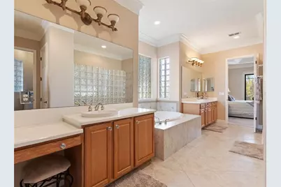 927 San Raphael Street, Poinciana, FL 34759 - Photo 23