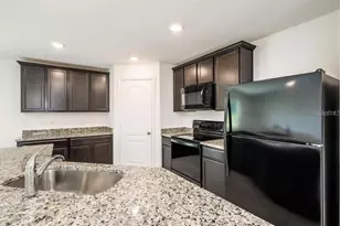 241 Gladiola Ct, Kissimmee, FL 34759 - Photo 9