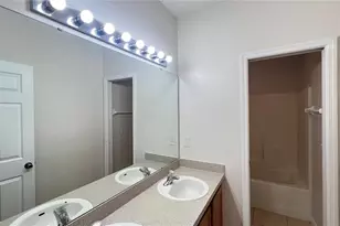 453 Sunset View Dr, Davenport, FL 33837 - Photo 17