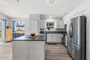 4250 Andover Cay Blvd, Orlando, FL 32825 - Photo 13