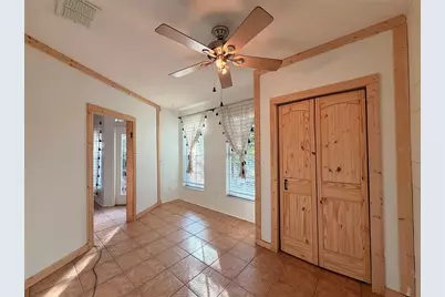 16215 Bridgecrossing Drive, Lithia, FL 33547 - Photo 9