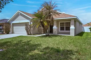 2709 Lucas Lakes Ln, Kissimmee, FL 34744 - Photo 3