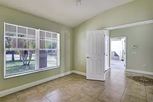 2709 Lucas Lakes Ln, Kissimmee, FL 34744 - Photo 9