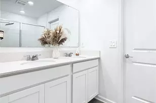 1042 John Jacob Rd, Davenport, FL 33837 - Photo 11