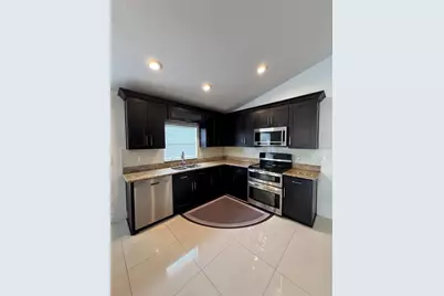 2823 Maguire Drive, Kissimmee, FL 34741 - Photo 11