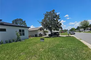 292 Gardenia Rd, Kissimmee, FL 34743 - Photo 47