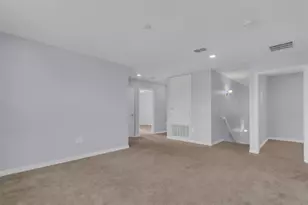 2437 Addison Creek Dr, Kissimmee, FL 34758 - Photo 25