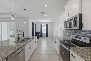 1636 Barberry Dr, Kissimmee, FL 34744 - Photo 21