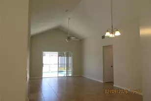 185 Seabreeze Cir, Kissimmee, FL 34743 - Photo 3