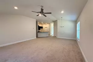 910 Hudson Valley Dr, Kissimmee, FL 34759 - Photo 17