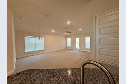 910 Hudson Valley Drive, Kissimmee, FL 34759 - Photo 5