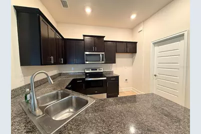 910 Hudson Valley Drive, Kissimmee, FL 34759 - Photo 11