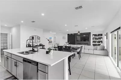 132 Citrine Loop, Kissimmee, FL 34758 - Photo 15