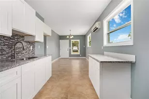 3922 W Ridgewood Dr, Cocoa, FL 32926 - Photo 5