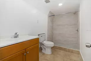 3922 W Ridgewood Dr, Cocoa, FL 32926 - Photo 9