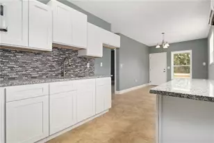 3922 W Ridgewood Dr, Cocoa, FL 32926 - Photo 3