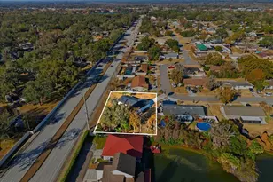 6134 Christina Dr E, Lakeland, FL 33813 - Photo 9