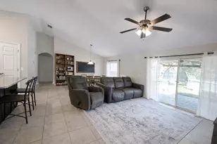 4855 Meadow Dr, Saint Cloud, FL 34772 - Photo 9