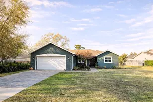 4855 Meadow Dr, Saint Cloud, FL 34772 - Photo 1