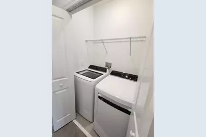 2918 Savoir Avenue, Davenport, FL 33837 - Photo 13